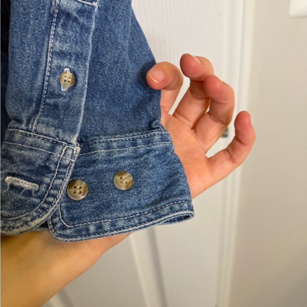 VINTAGE Disney Shirt %100 cotton sz m Blue Denim goofyEmbroidered Button Up 90s - Picture 3 of 12